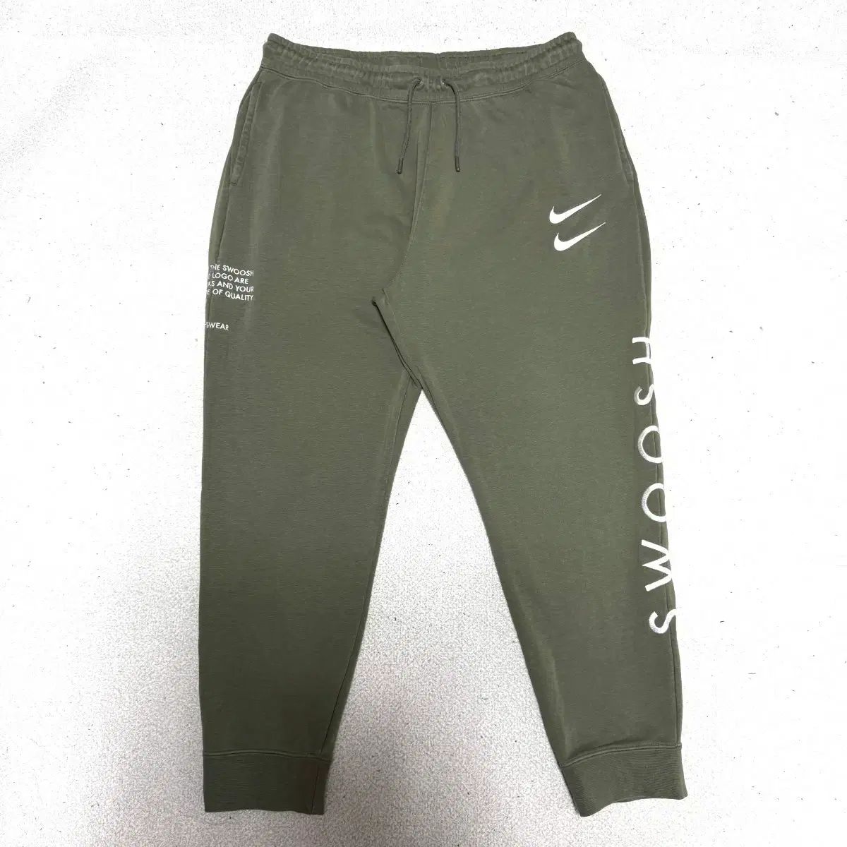 XXL 110 NIKE ダブルスウッシュ ジョガーパンツ ズボン カーキ