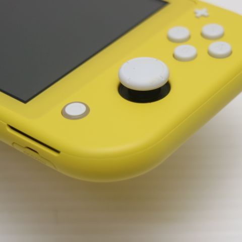 新品同様 Nintendo Switch Lite イエロー 即日発送 土日祝発送OK 08000