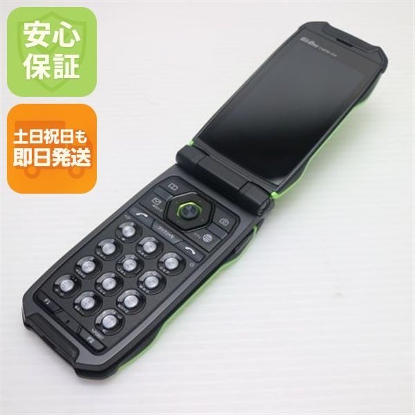 新品同様 G'zOne TYPE-XX KYY31 リキッドグリーン 白ロム 本体 即日発送 土日祝発送OK あすつく 08000