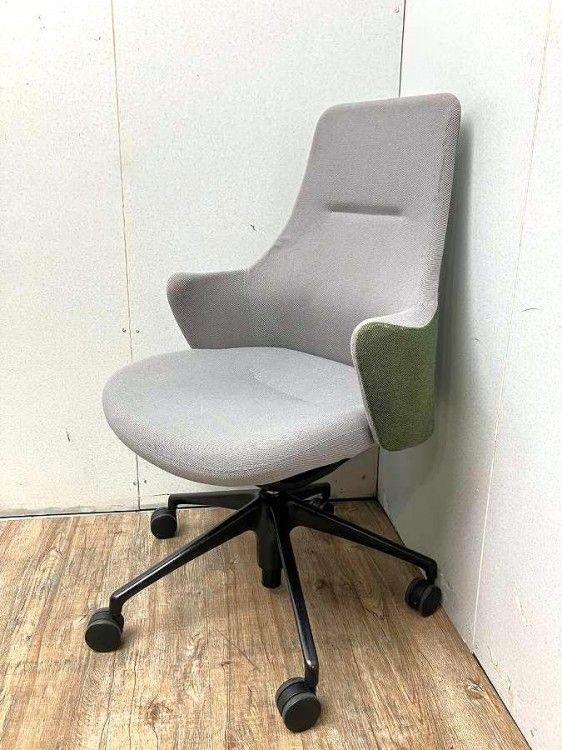 【中古品】オカムラ ライブス ワークチェアシリーズ ライブスチェア CD55MR FLA5 グリーン