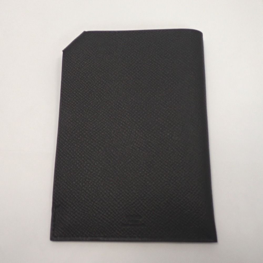 Th1012842 エルメス ターマックスPM パスポートケース ヴォーエプソン Y刻印 ブラック HERMES 美品・中古