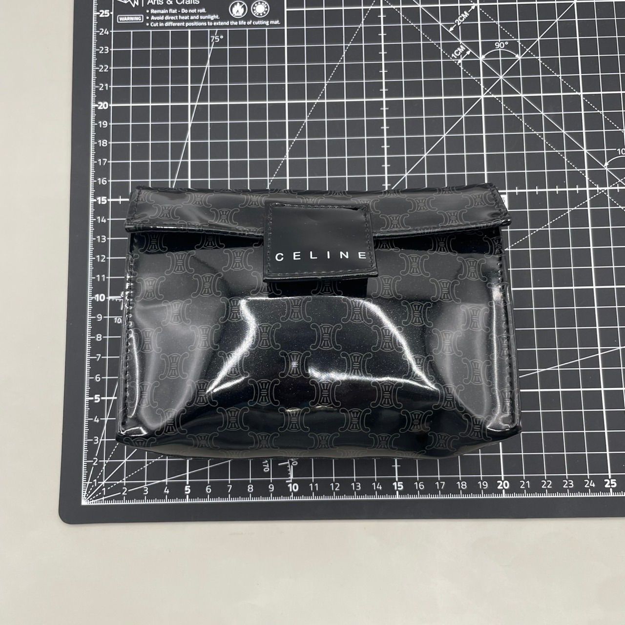 極美品 CELINE セリーヌ 化粧ポーチ マルチポーチ マカダム柄 ロゴ 黒 