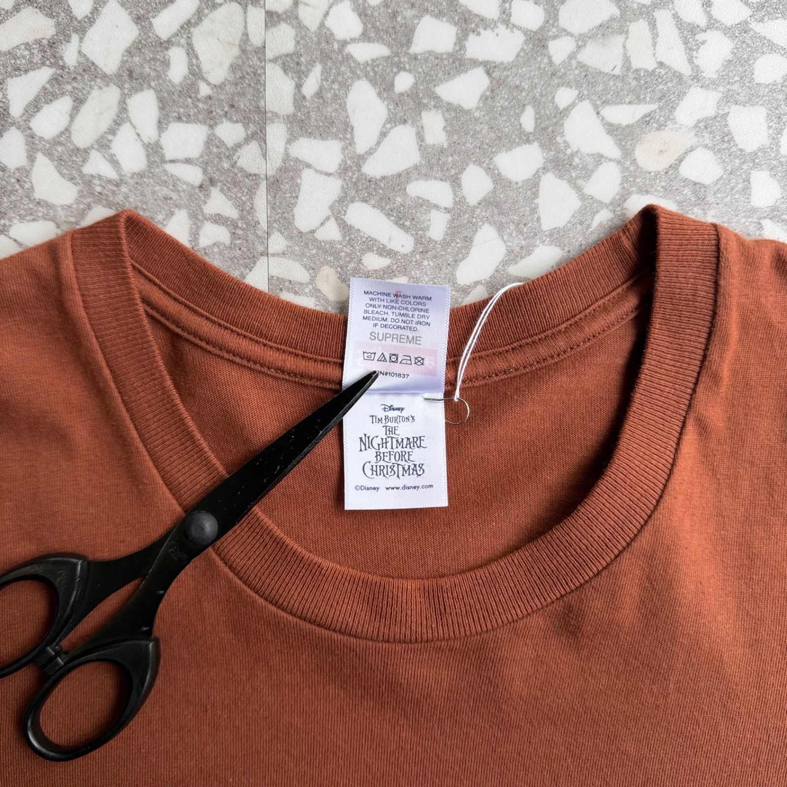 Supreme / 23ss Skeleton Tee size L シュプリーム　半袖Tシャツ　ナイトメア　スカル　ディズニー　ストリート 西海岸　ユニセックス sk8 ブラウン　オーバーサイズ　半袖