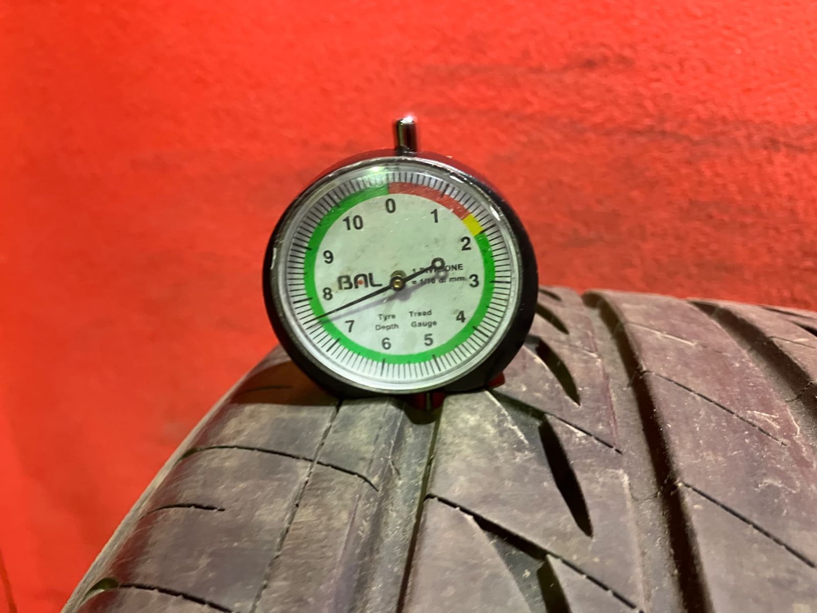中古サマータイヤ【245/45R18 BRIDGESTONE REGNO GR-XII】 4本SET