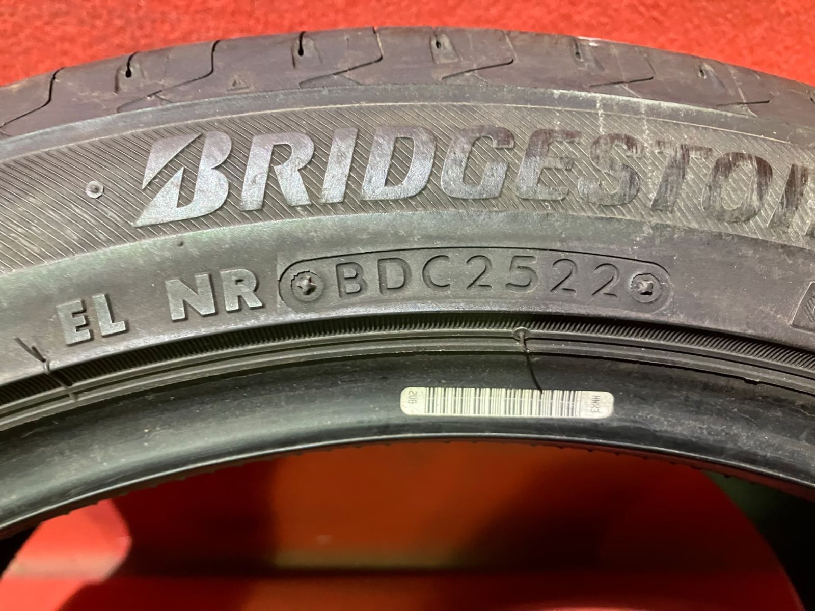 中古サマータイヤ【255/40R19 BRIDGESTONE REGNO GR-XII】 2本SET