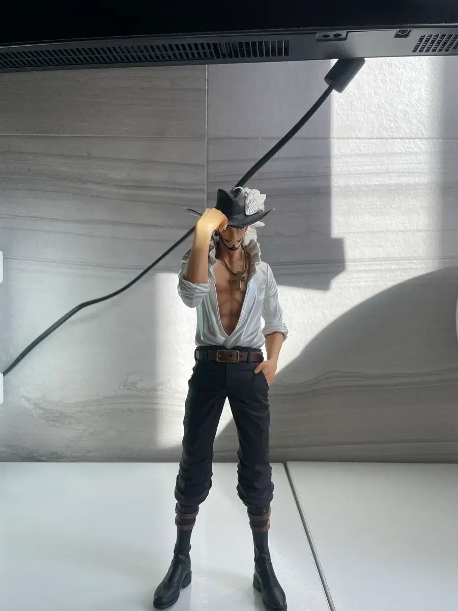 ONE PIECE ミホーク フィギュア 出品