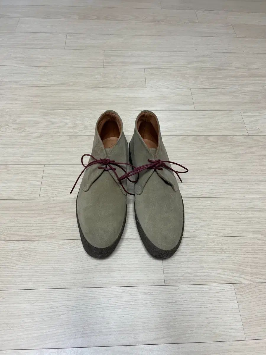 uk9 5 SANDERS チャッカブーツ (ダーティーバックス)
