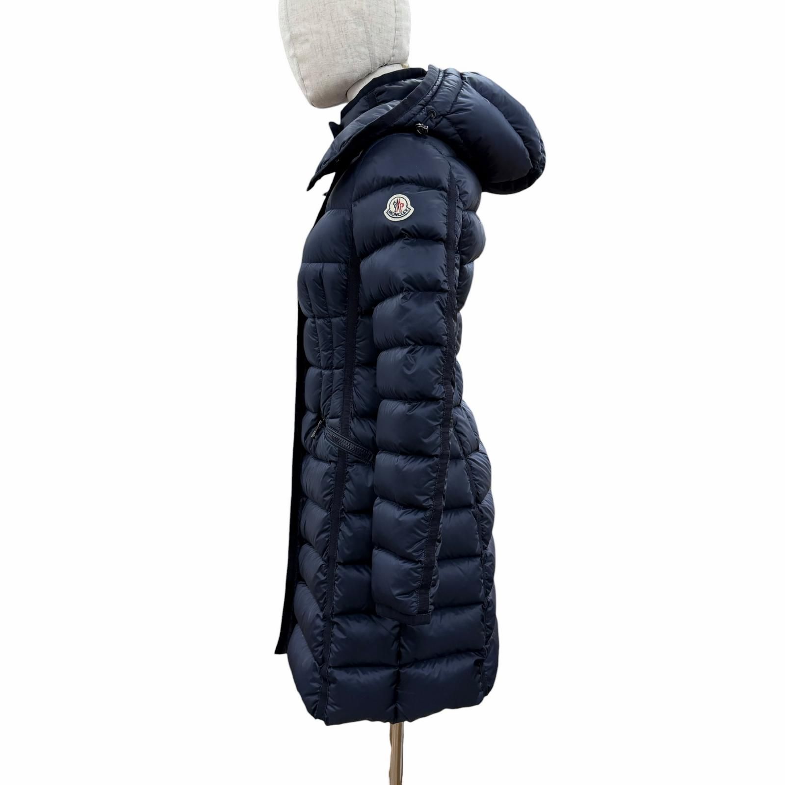 美品◇MONCLER モンクレール C20934930005 HERMINE エルミンヌ ロゴ 