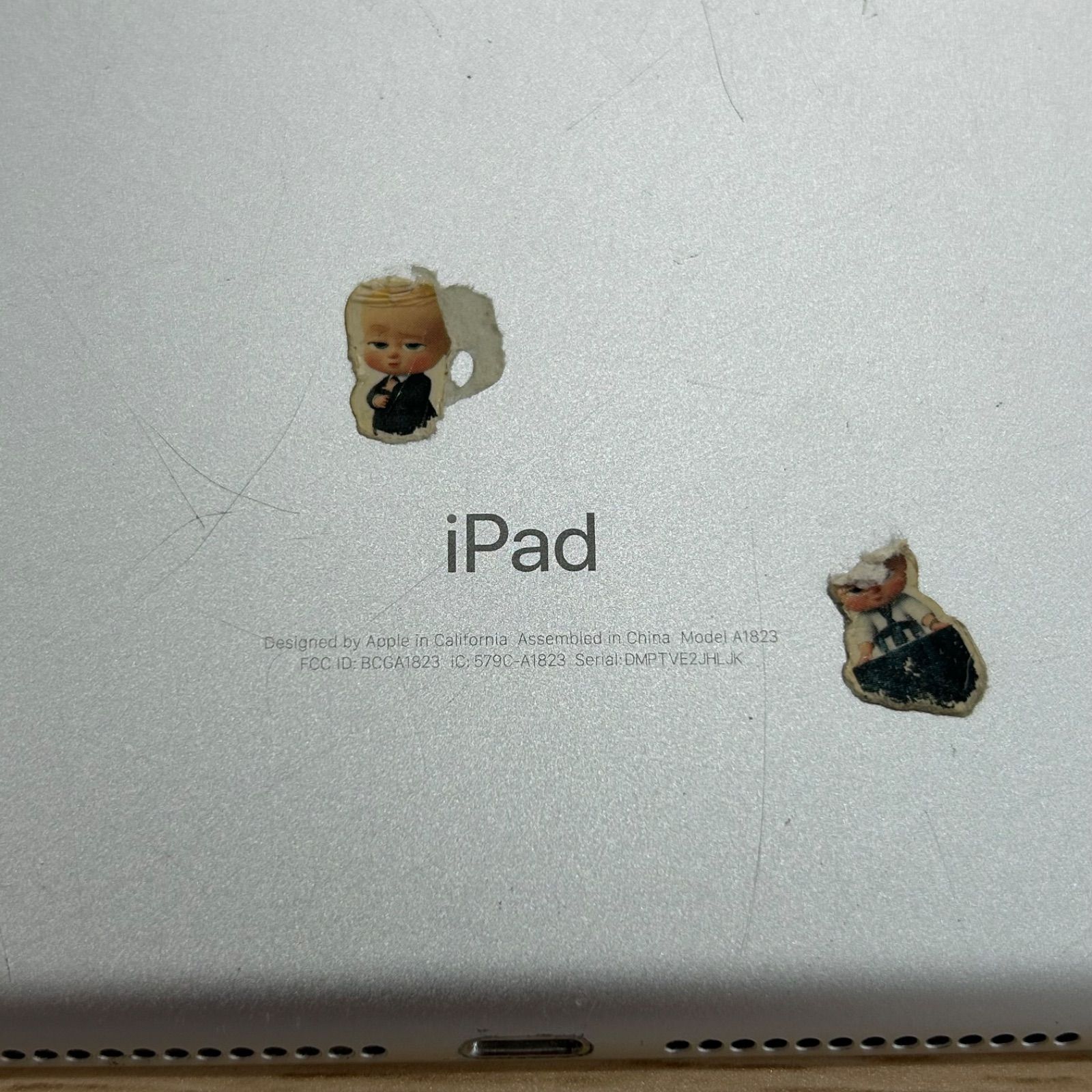 ジャンクiPad (第5世代) A1823 Wi-Fi+Cellular - メルカリ