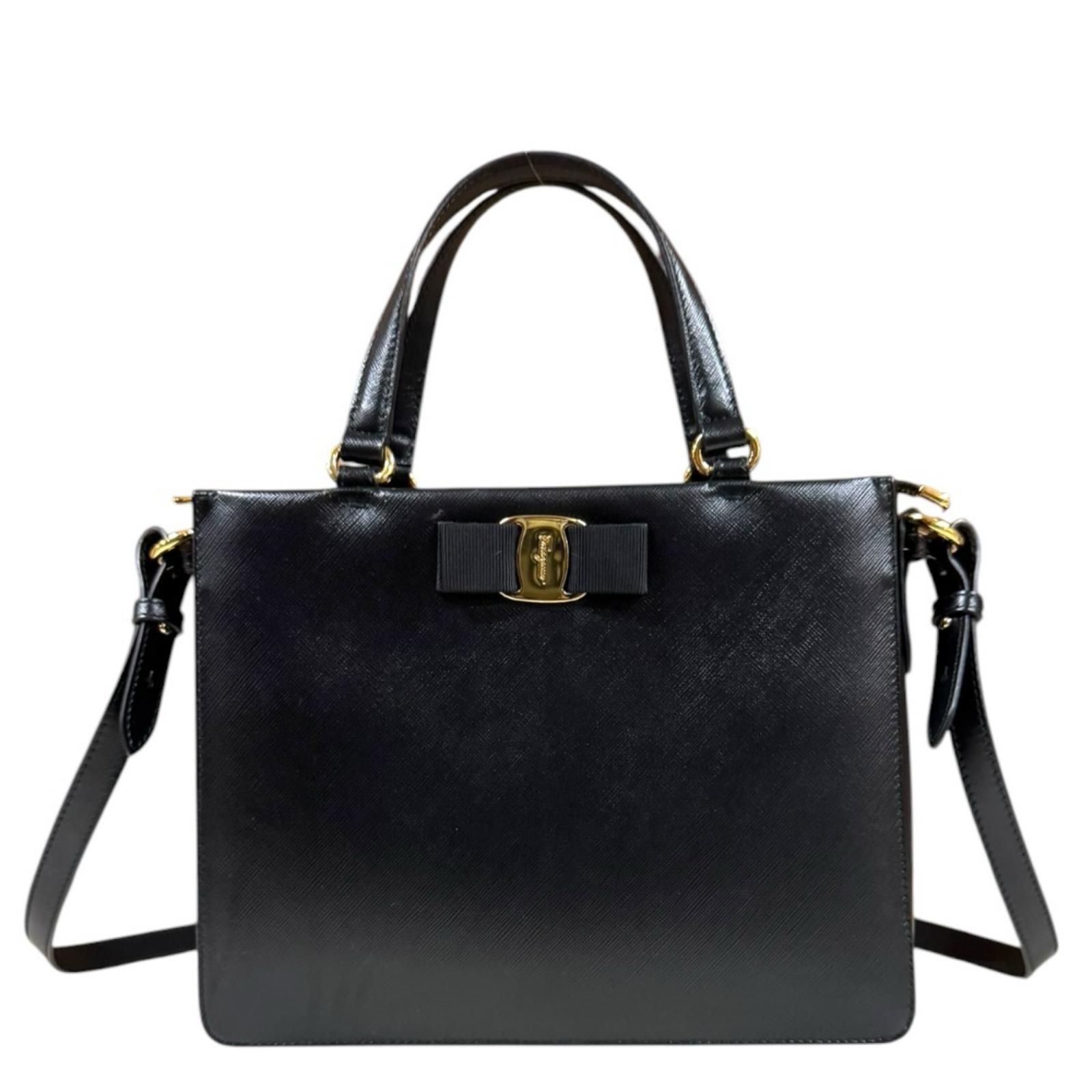 サルヴァトーレフェラガモ ヴァラリボン ショルダーバッグ レザー ブラック レディース Salvatore Ferragamo 中古 サルヴァトーレフェラガモ