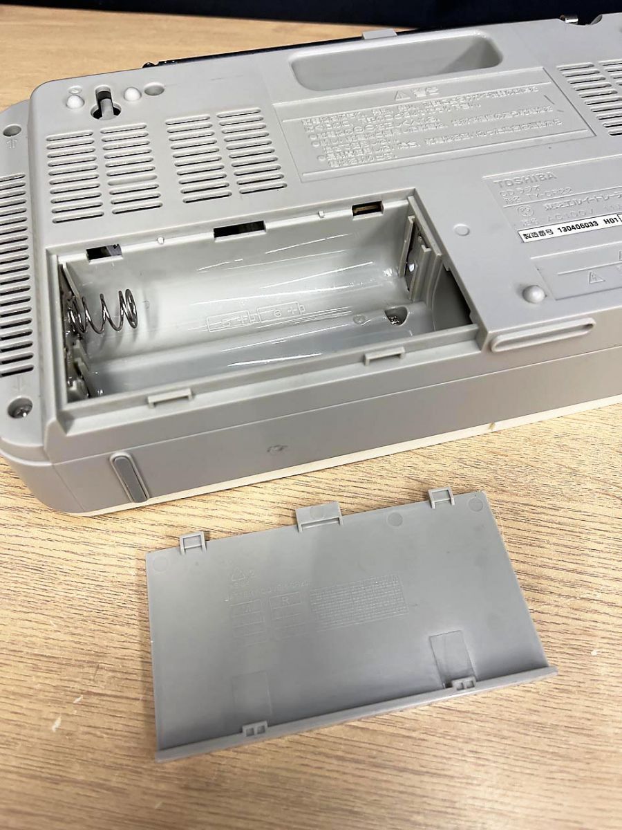 TOSHIBA 東芝 CDラジオ FM AM TY-CR22 - メルカリ