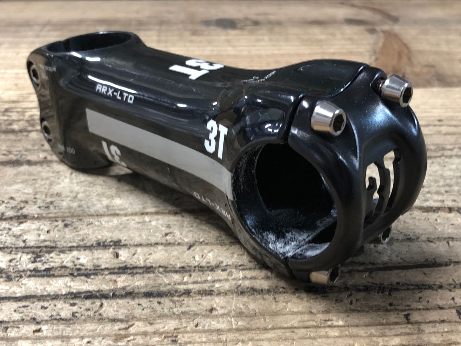 スピードトリプル1050 リアフェンダー 2306982 トライアンフ(TRIUMPH
