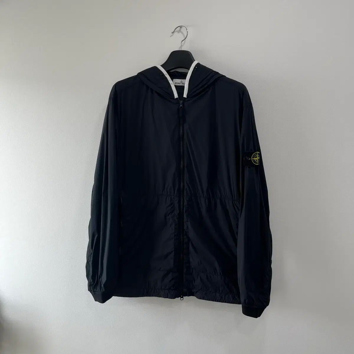 2XL STONE ISLAND ストーンアイランド ナイロン スキンタッチ ウィンドブレーカー ブラック 48,374円