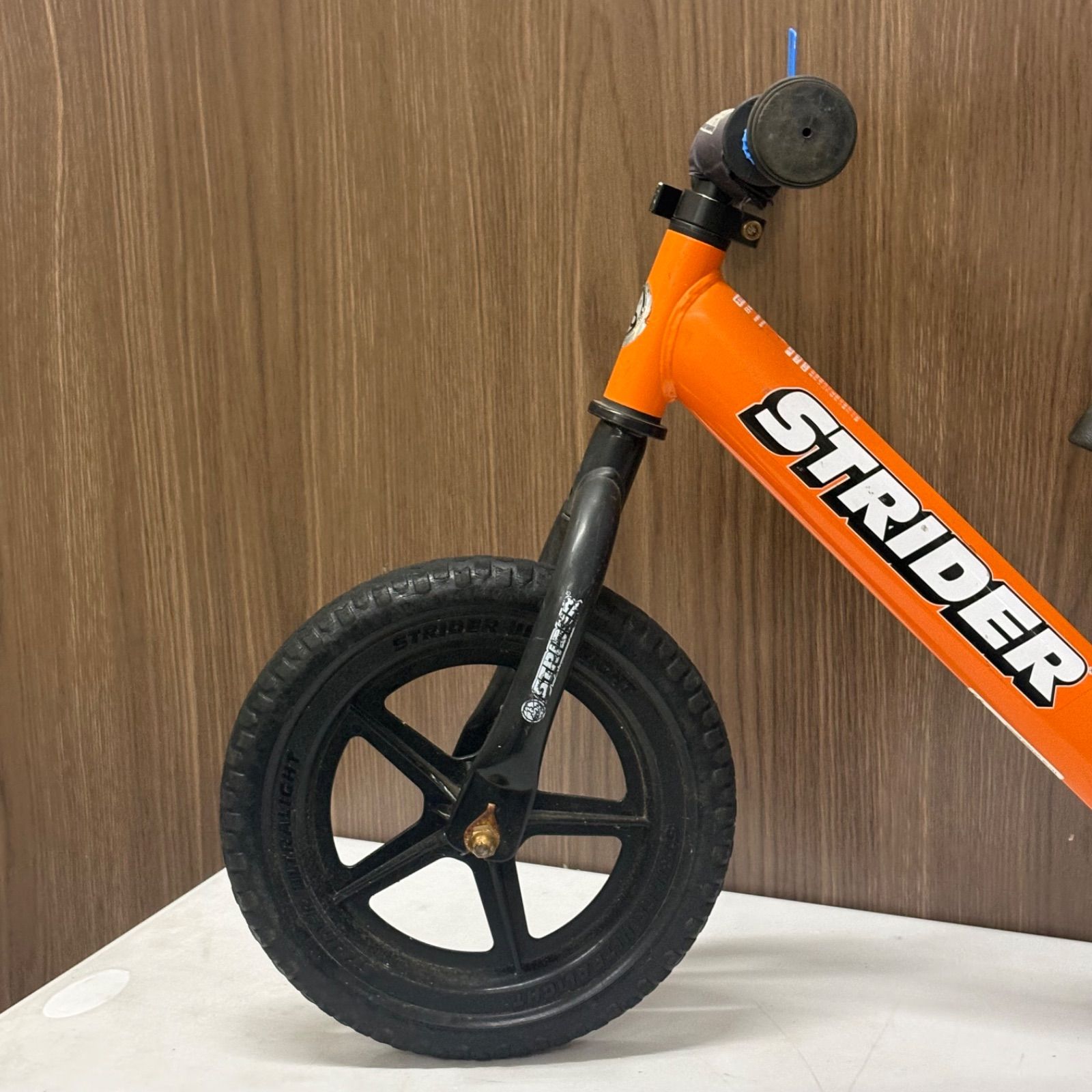 日本正規品】 STRIDER ストライダースポーツモデル12インチ オレンジ 