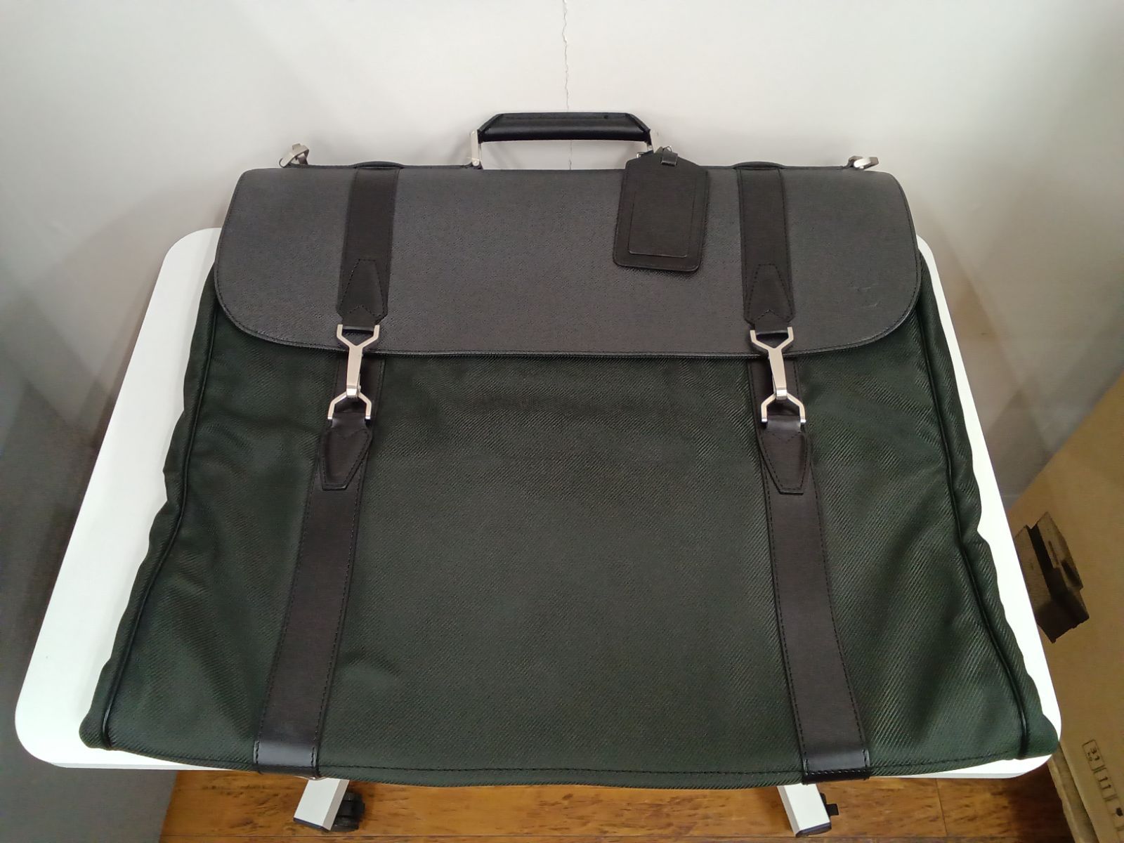 美品】LOUIS VUITTON ガーメントバッグ ポルタブル・ジベシエール 