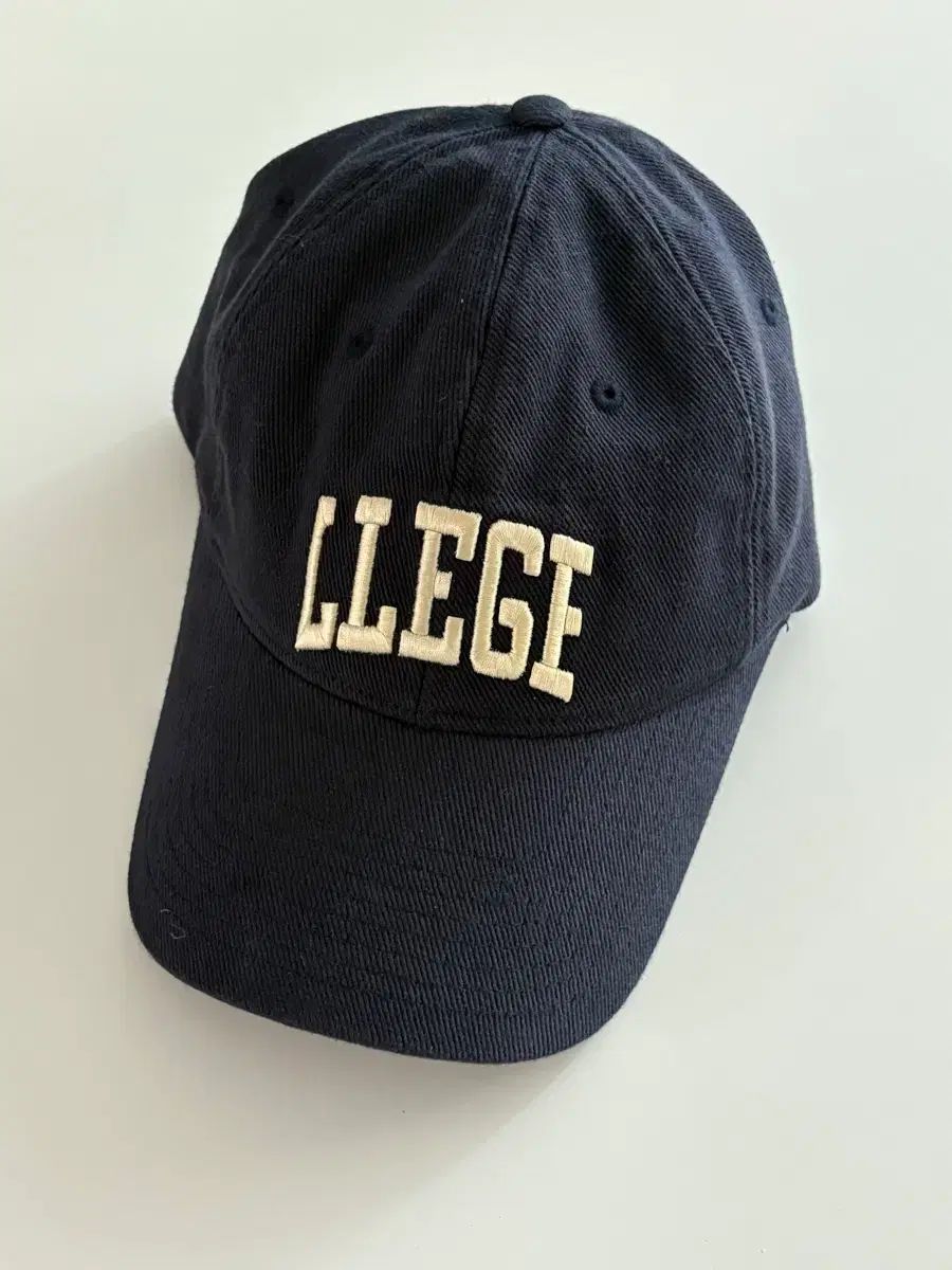 ネイビー ベースボールキャップ COLLEGE 刺繍 帽子
