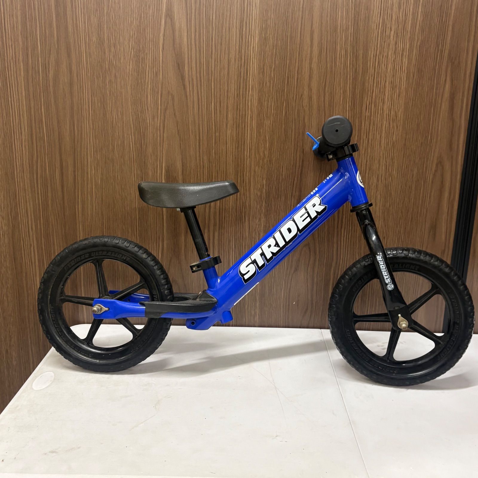超美品 現行モデル 】 STRIDER ストライダー スポーツ STRIDER 12 