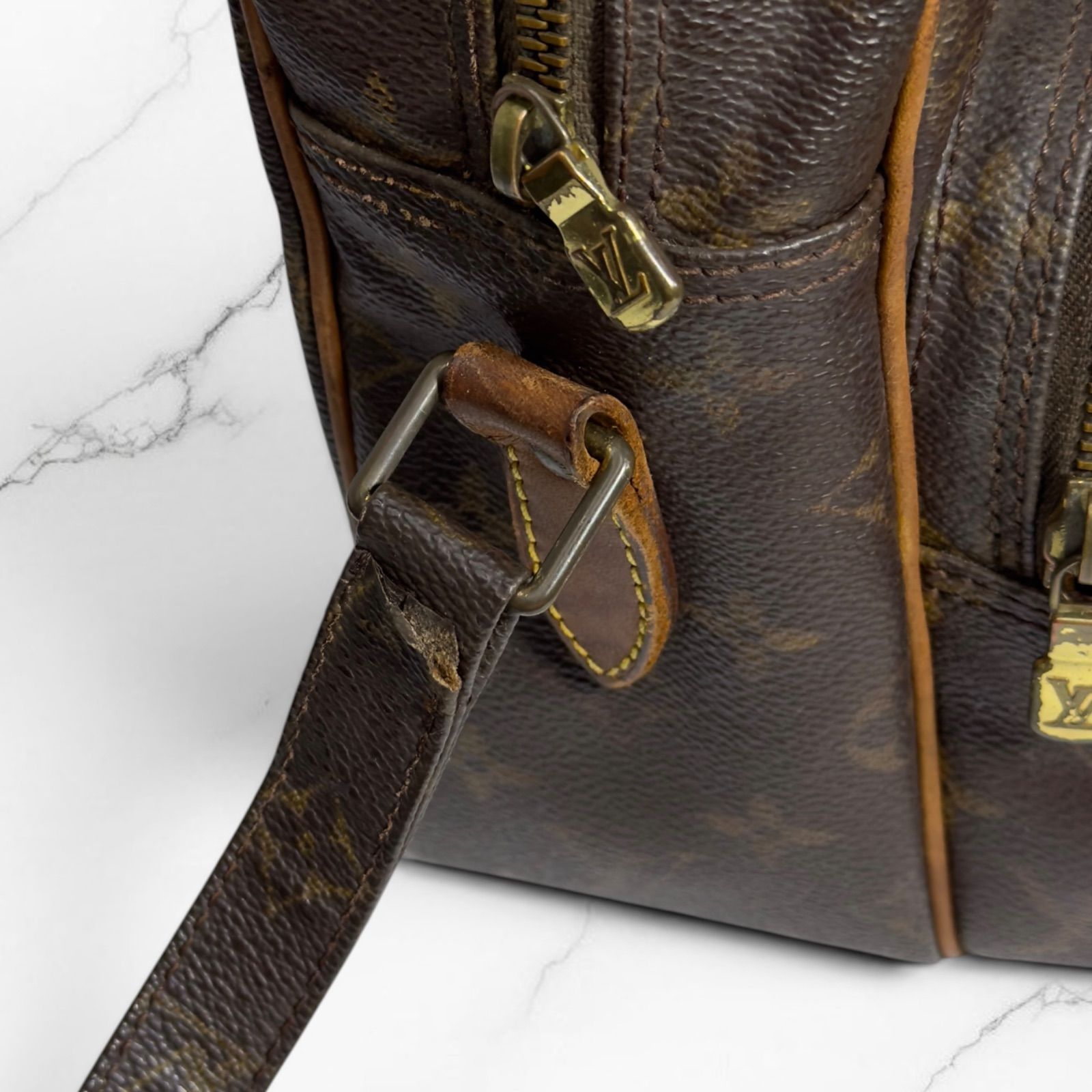 LOUIS VUITTON ルイヴィトン モノグラム ナイル M45244 ショルダー 