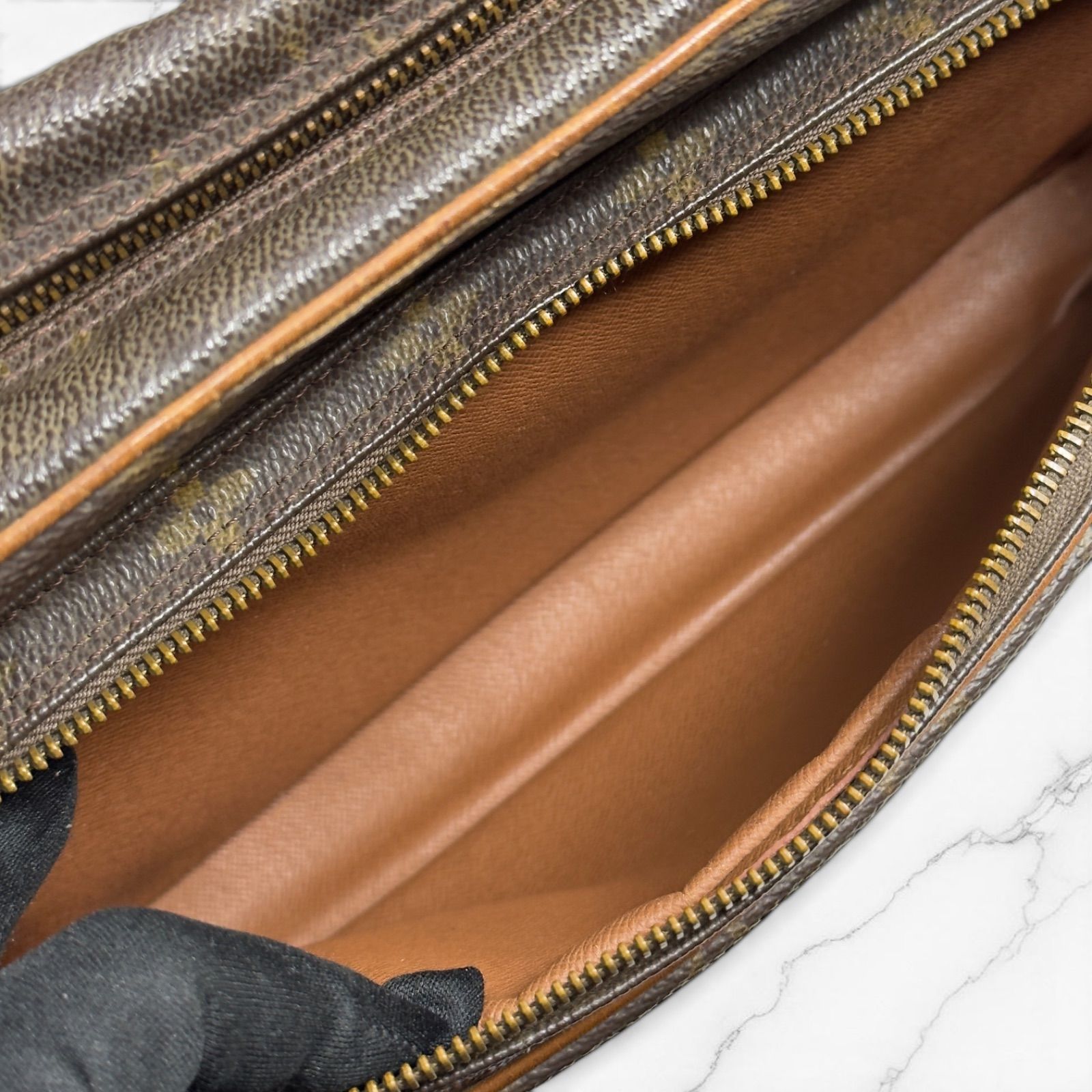 LOUIS VUITTON ルイヴィトン モノグラム ナイル M45244 ショルダー 