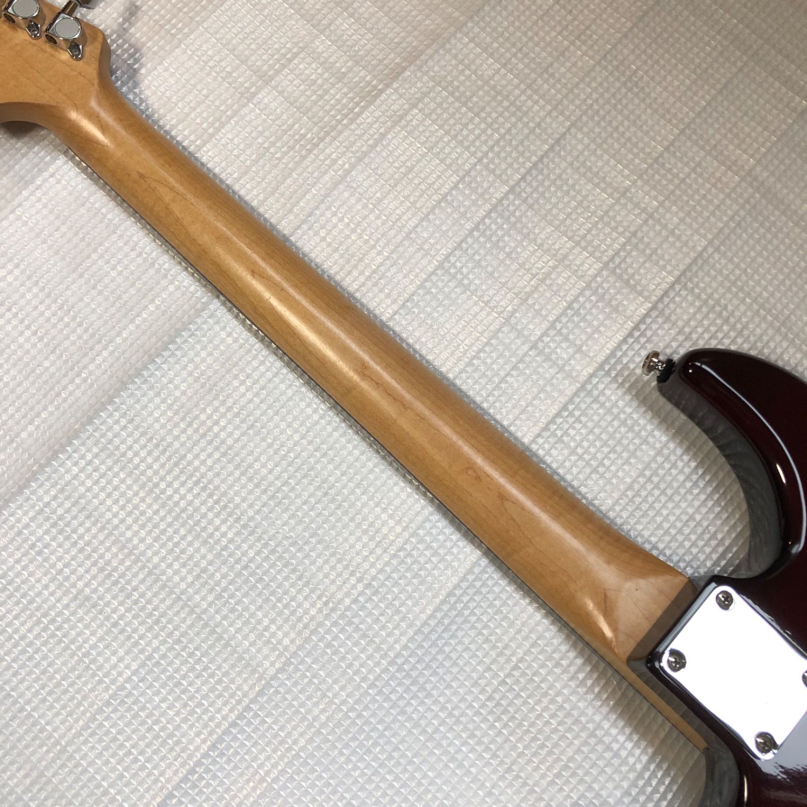 Elioth S305 ストラトタイプ サンバースト エレキギター - メルカリ