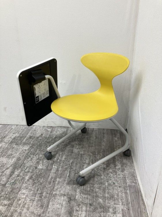【中古品】コクヨ キャンパスアップシリーズ メモ台付キャンパスアップチェア CAC-2002TW イエロー