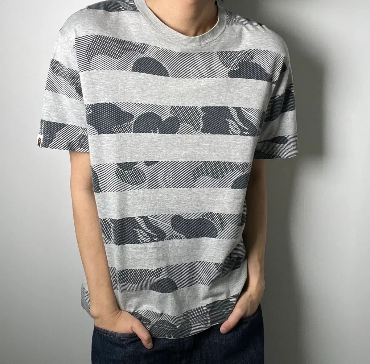 Bape アベイシングエイプ グレー カモフラ ストライプ 半袖 Tシャツ M