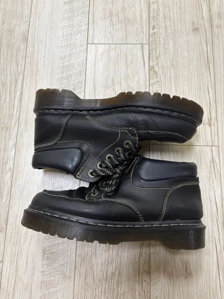 DR. MARTENS ドクターマーチン フィロイ ウォーカーブーツ 260 DR. MARTENS ドクターマーチン フィロイ ウォーカーブーツ 260
