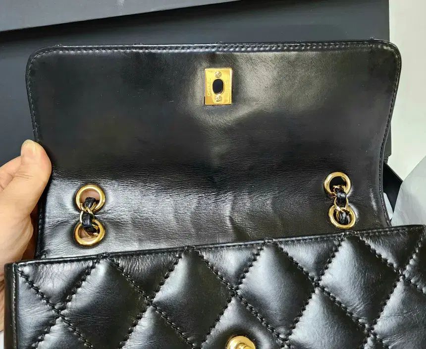 中古シャネル 7番台 ワイルド スティッチ チェーンショルダーバッグ 2 55バッグ (A퀄中古)