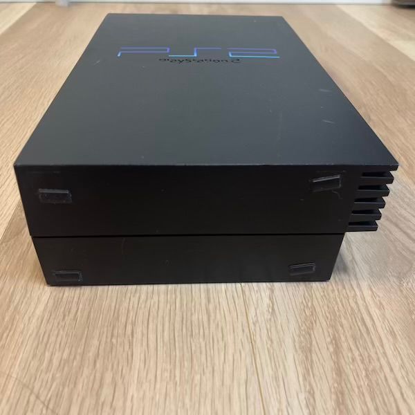 229807】SONY ソニー PS2 プレイステーション2 ゲーム機本体のみ 