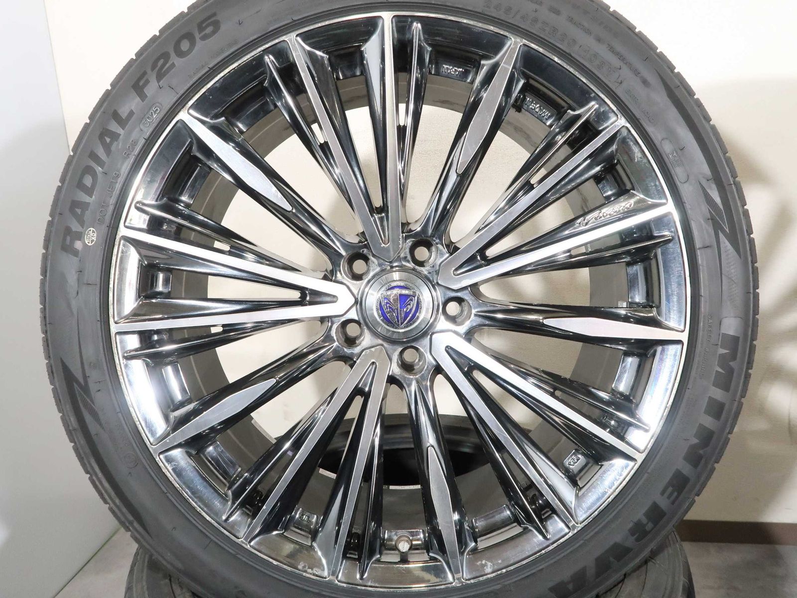 4本 RAYS VERSUS stratagia VOUGE 20インチ 8.5J +38 5H PCD 114.3 ラジアル MINERVA RADIAL F205 2025年 245/45R20 NX ハリア― RAV4 等