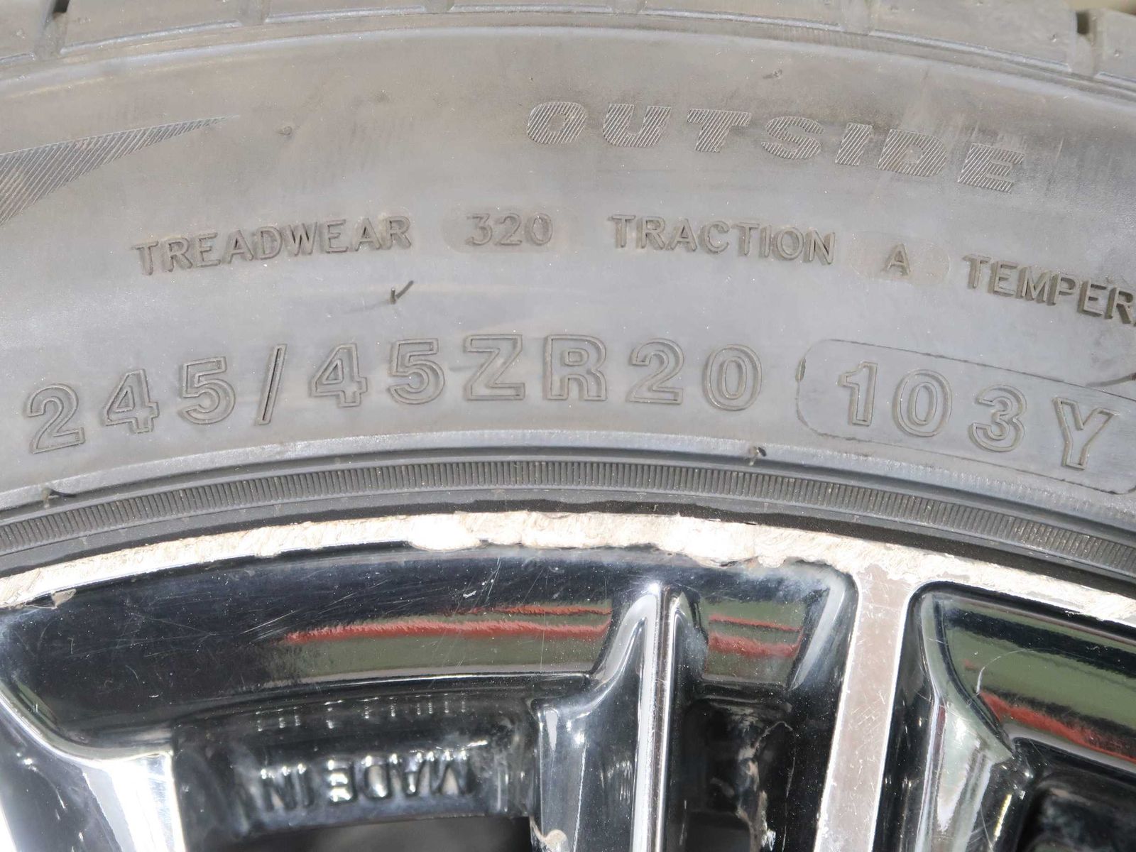 4本 RAYS VERSUS stratagia VOUGE 20インチ 8.5J +38 5H PCD 114.3 ラジアル MINERVA RADIAL F205 2025年 245/45R20 NX ハリア― RAV4 等