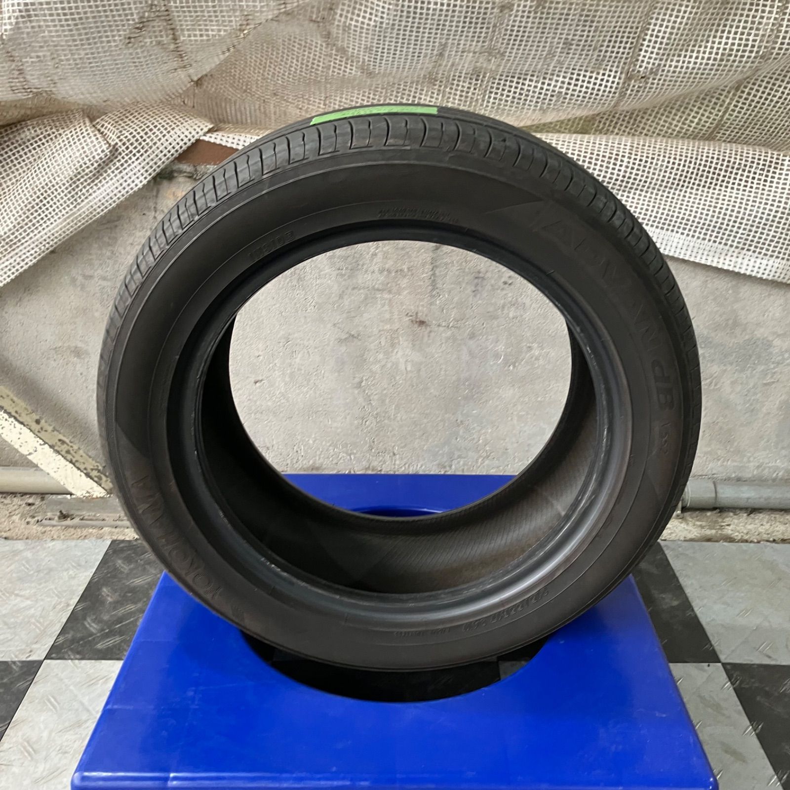 [送料込み]215/55R17 94W 2023年製 YOKOHAMA ADVAN dB V552 ヨコハマ アドバン デシベル V552 中古タイヤ1本