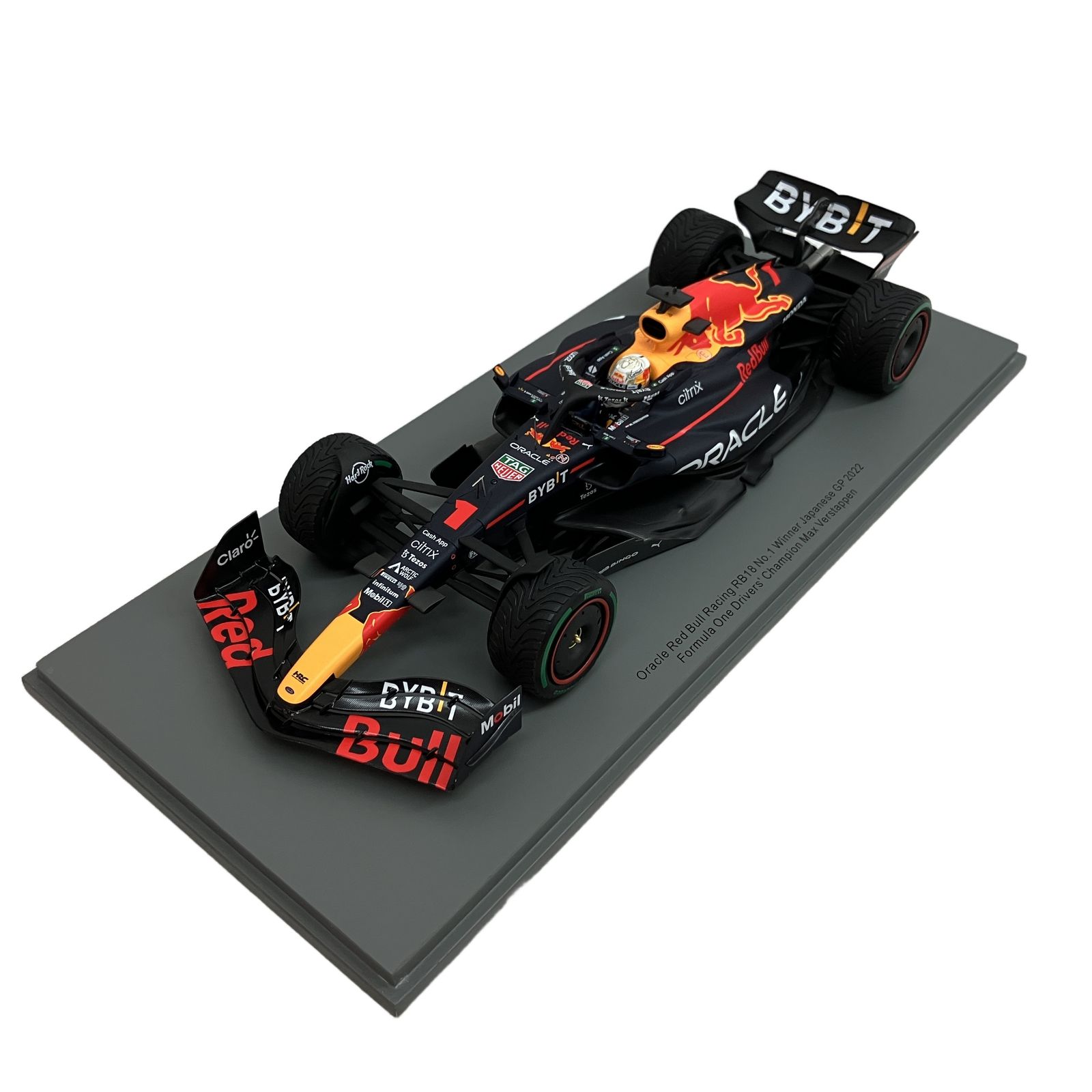 Spark 18S774 1/18 2022年日本GP 優勝モデル レッドブル・レーシング Oracle Red Bull Racing RB18 #1 ホビー 中古 C11184808