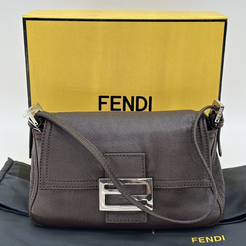 FENDI フェンディ セレリア マンマバゲット レザー ヴィンテージ ショルダーバッグ ハンドバッグ 脇下バッグ レディース