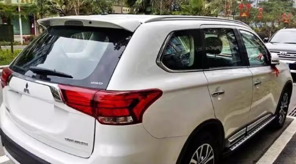 売れ筋新品 三菱 ・アウトランダーPHEV GN0W型 GF7W 2013-2018年リア スポイラーcp1