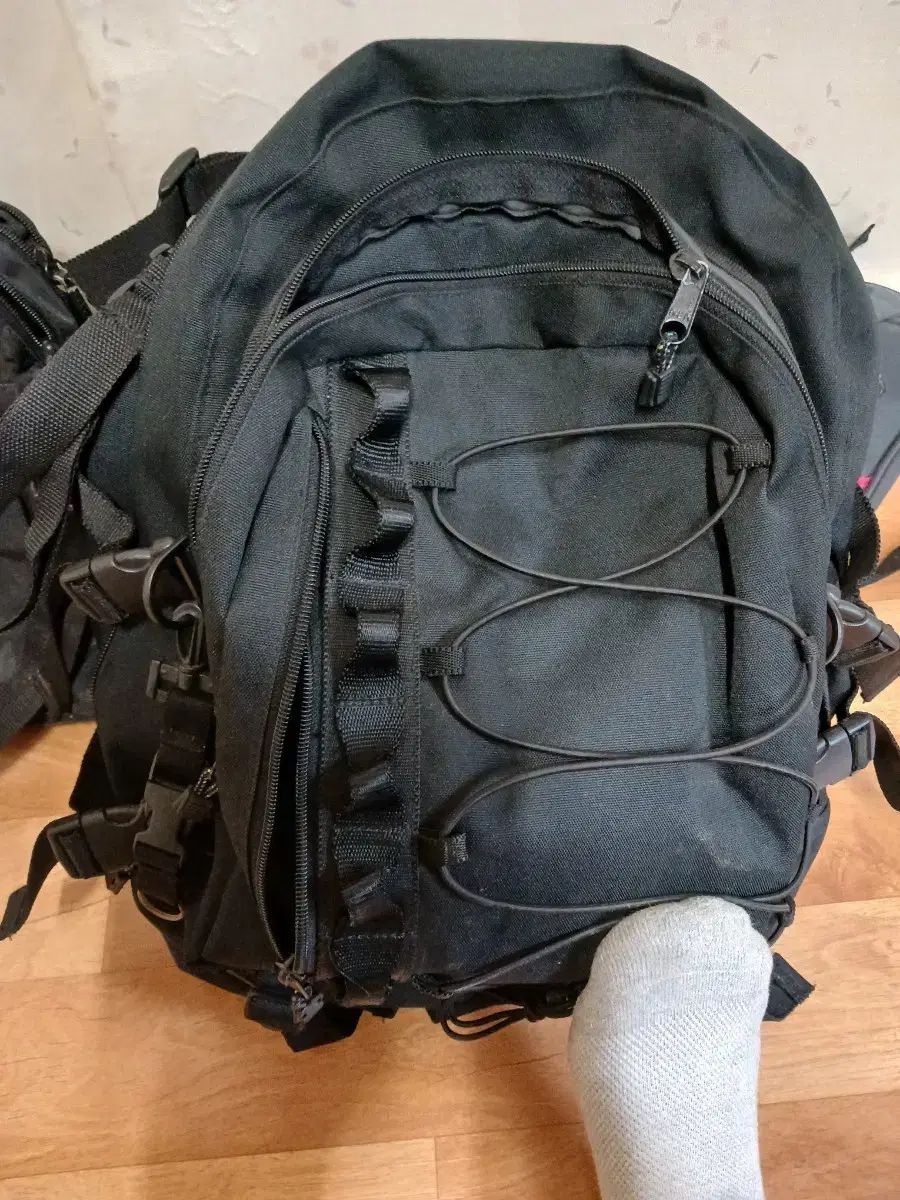ブラック TACTICAL タクティカル バックパック バッグ