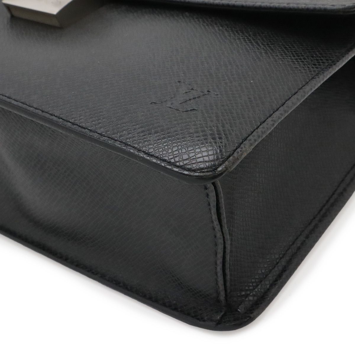 LOUIS VUITTON ルイ ヴィトン タイガ セレンガ セカンドバッグ 