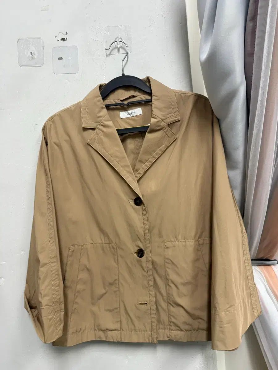 HAZZYS ジャケット