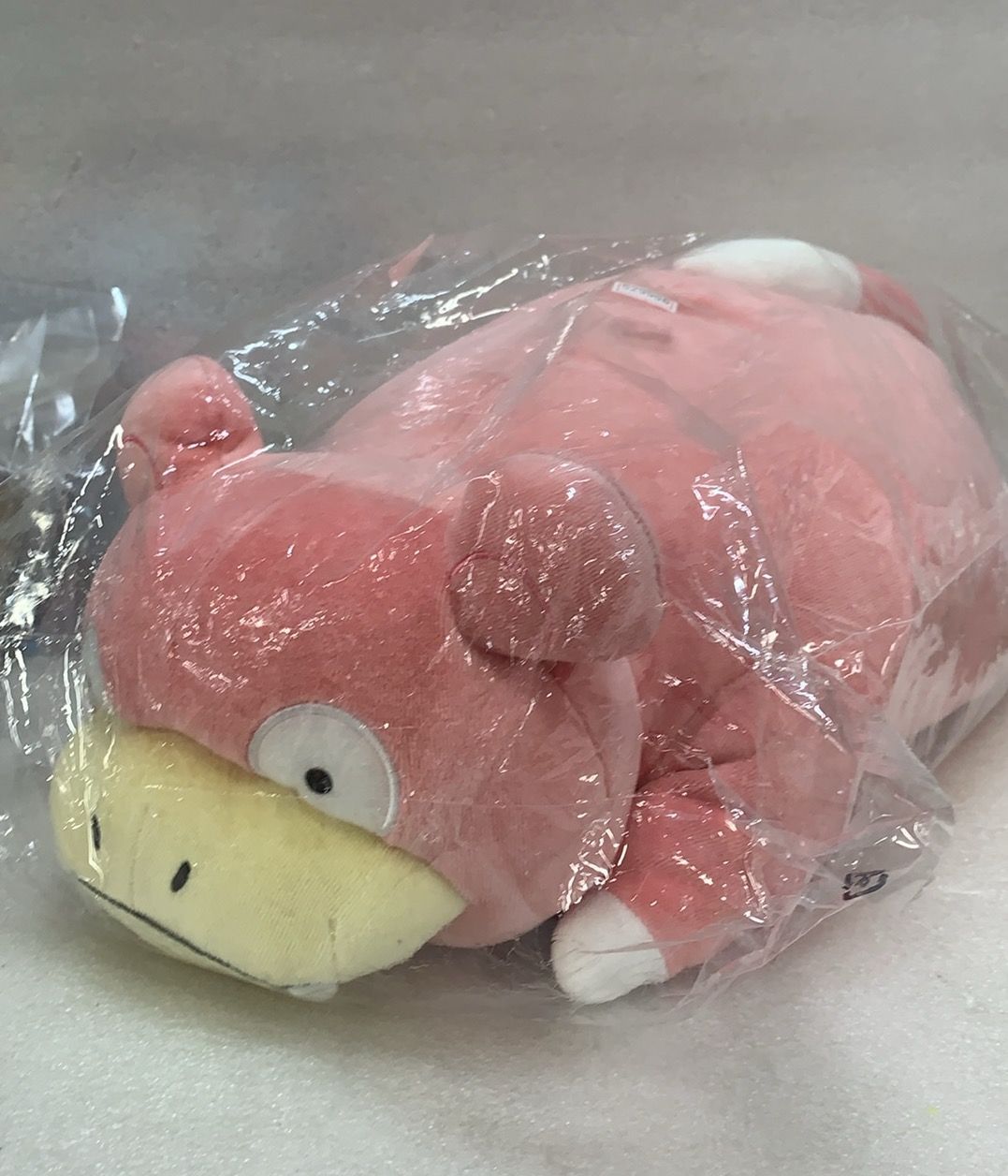 三英貿易 ポケットモンスター もちふわクッション ヤドン ぬいぐるみ