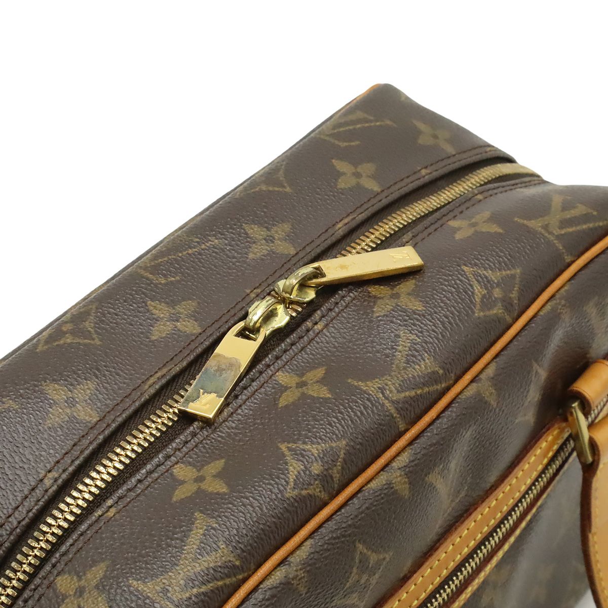 LOUIS VUITTON ルイ ヴィトン モノグラム シテMM ショルダーバッグ 