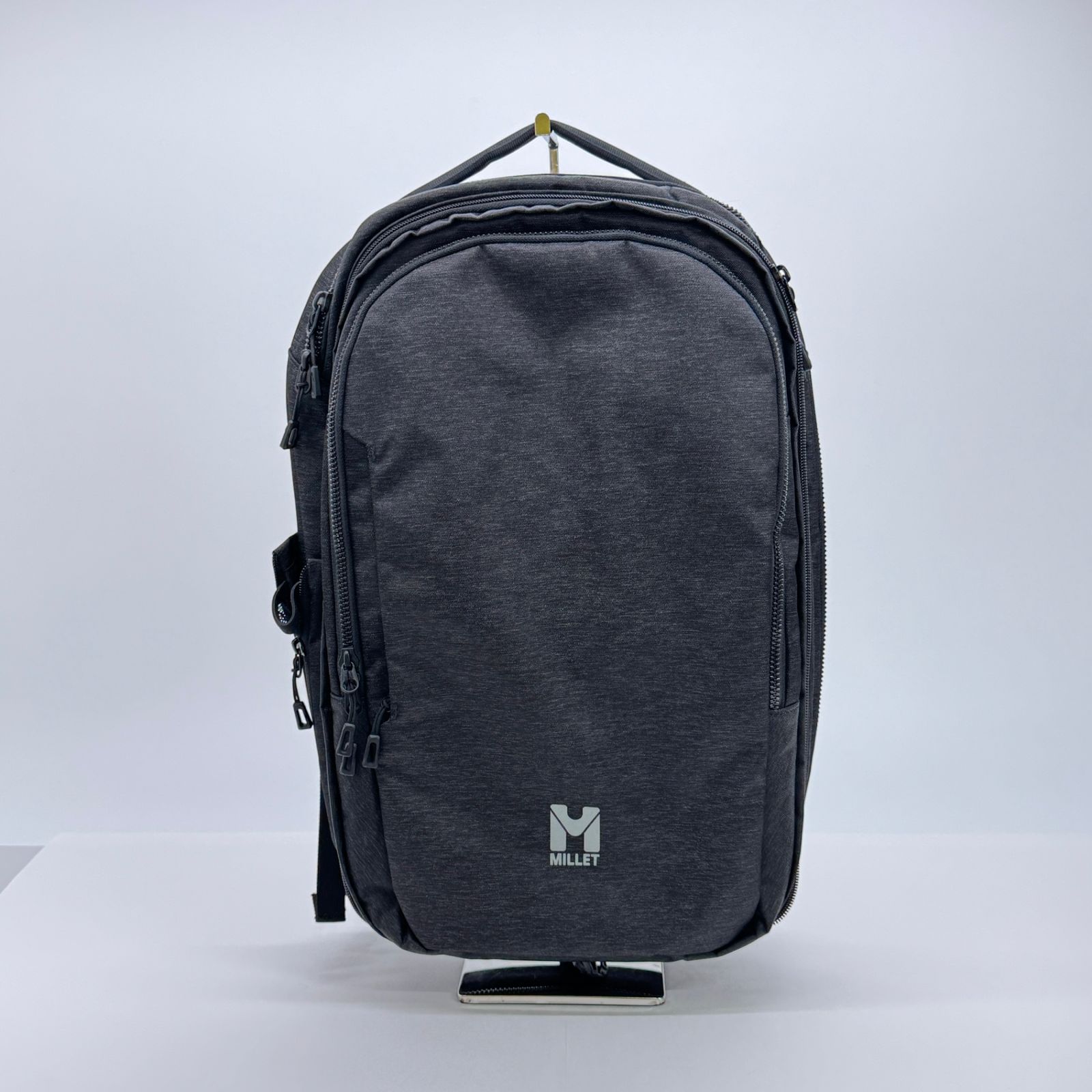 美品 MILLET ミレー EXP20+ バックパック ビジネスリュック EXP20+ 大容量【C7551】