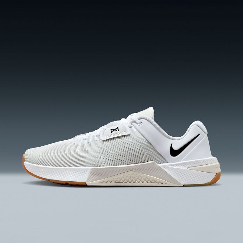 32、NIKE(ナイキ) ナイキ メトコン 10 マルチアスレ シューズ トレーニングシューズ HJ1875100