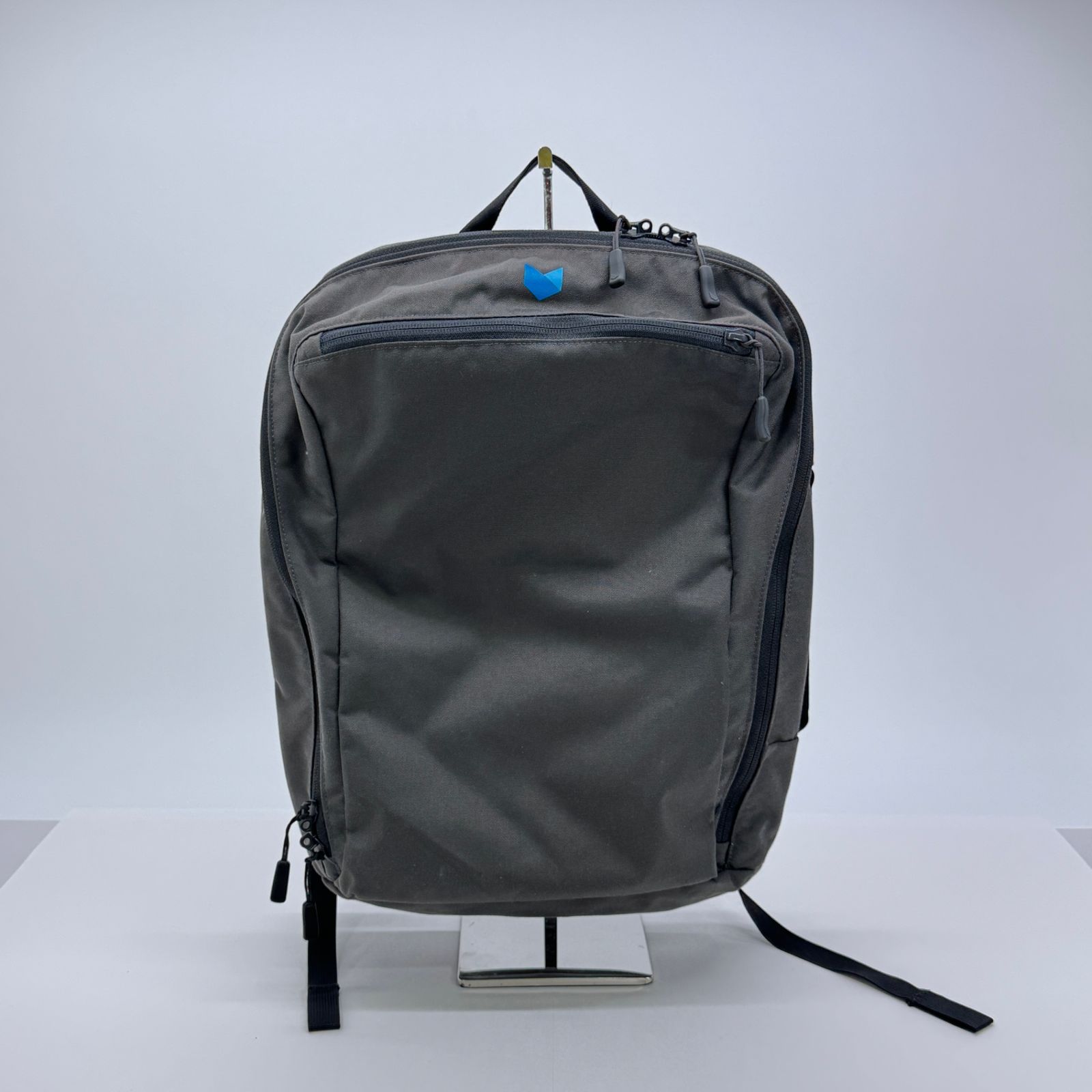 Minaal DAILY BAG グレー バックパック ザック リュック【C7549】