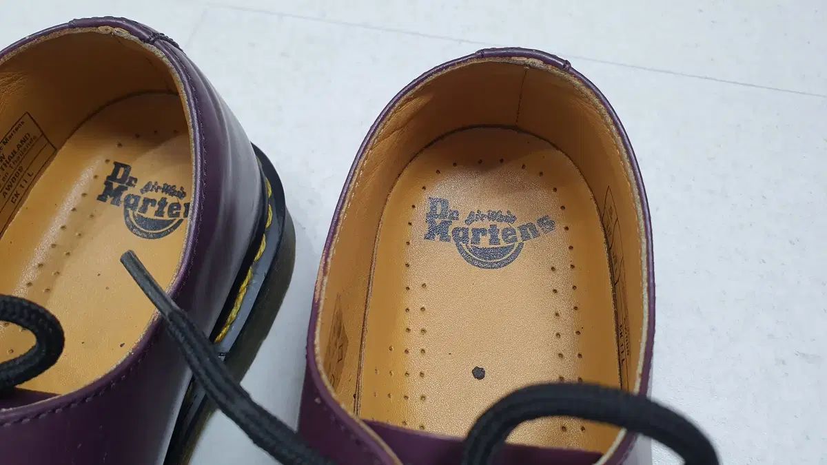 DR. MARTENS 1461 uk6 (250程度) DR. MARTENS 1461 uk6 (250程度)