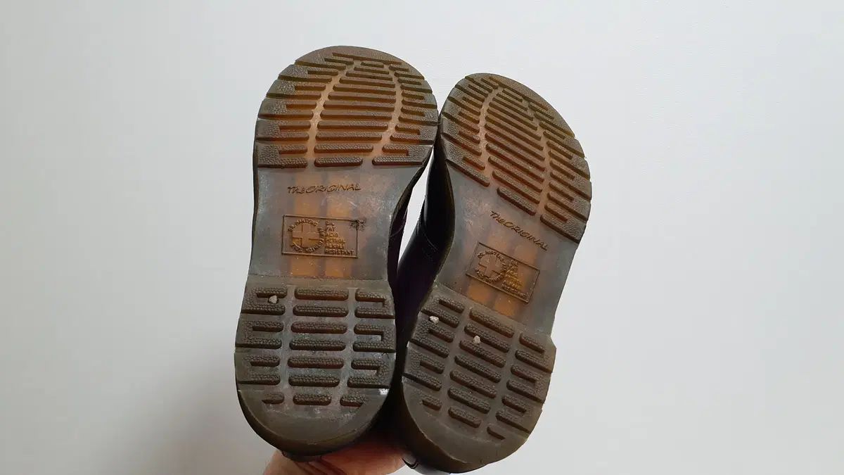 DR. MARTENS 1461 uk6 (250程度) DR. MARTENS 1461 uk6 (250程度)