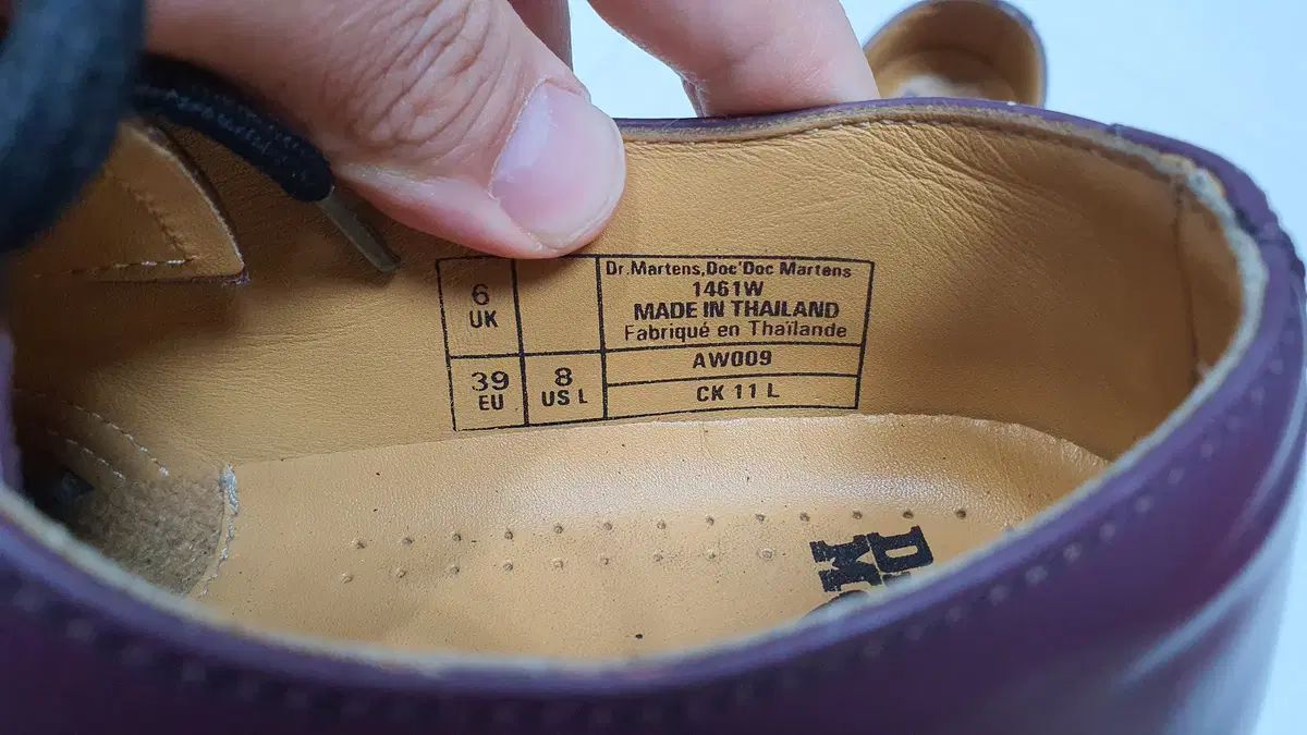 DR. MARTENS 1461 uk6 (250程度) DR. MARTENS 1461 uk6 (250程度)