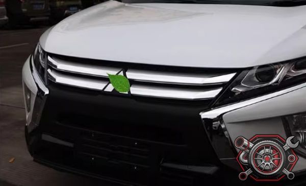 売れ筋新品 三菱 エクリプスクロス ECLIPSE CROSS 2018-専用 フロントグリル がバー ガーニッシュcp1