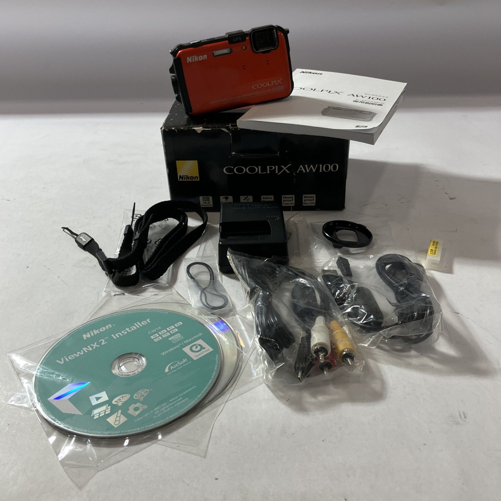 ★ COOLPIX AW100 コンパクト デジタルカメラ デジカメ クールピクス 静止画 動画 Nikon ニコン 現状品