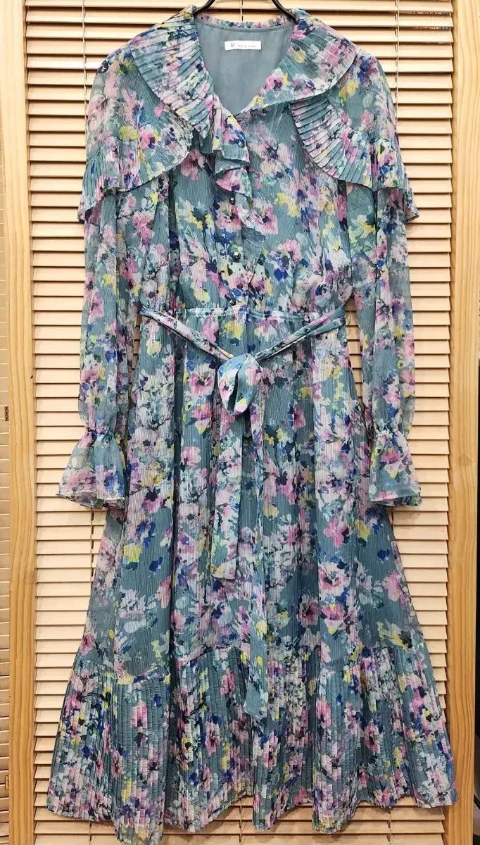 (新品) イッミシャ フローラル シフォン ロング丈ワンピース