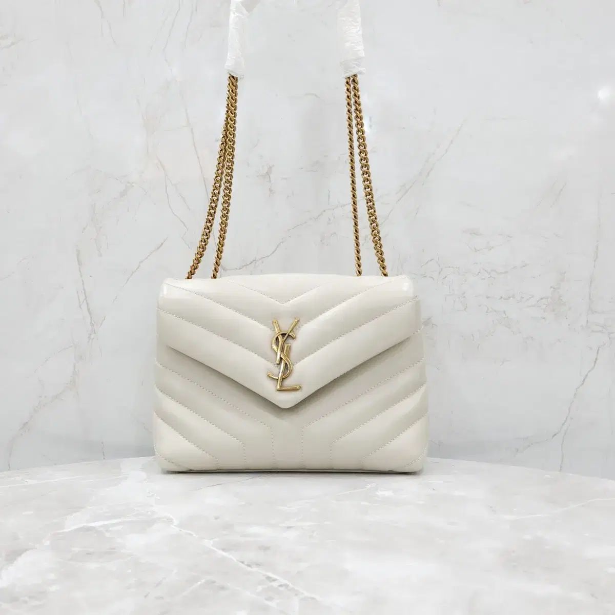 Saint Laurent サンローラン モノグラム マトラッセ ルル チェーン ショルダーバッグ スモール 494699